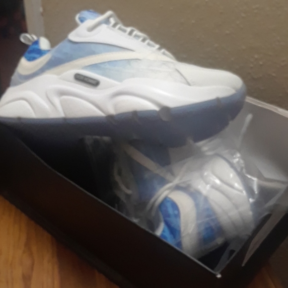 Meet your Posher, Gabriel - Picture 2 of 4